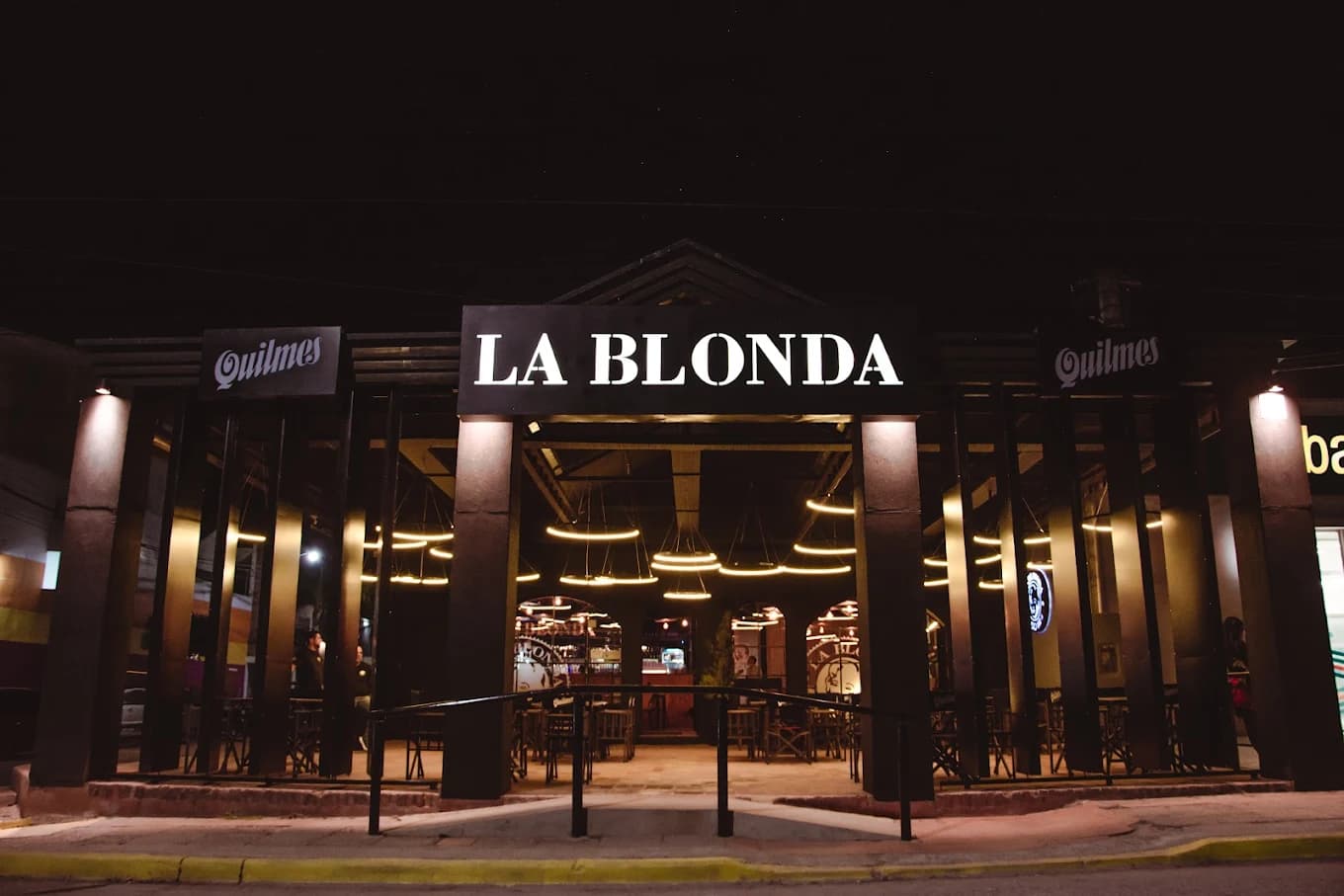 Logo de La Blonda